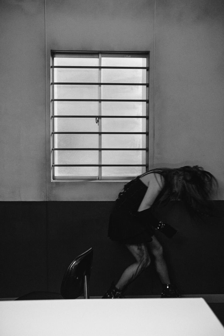 SATURATED IN MONOCHROME – Cö shu Nie Official Website