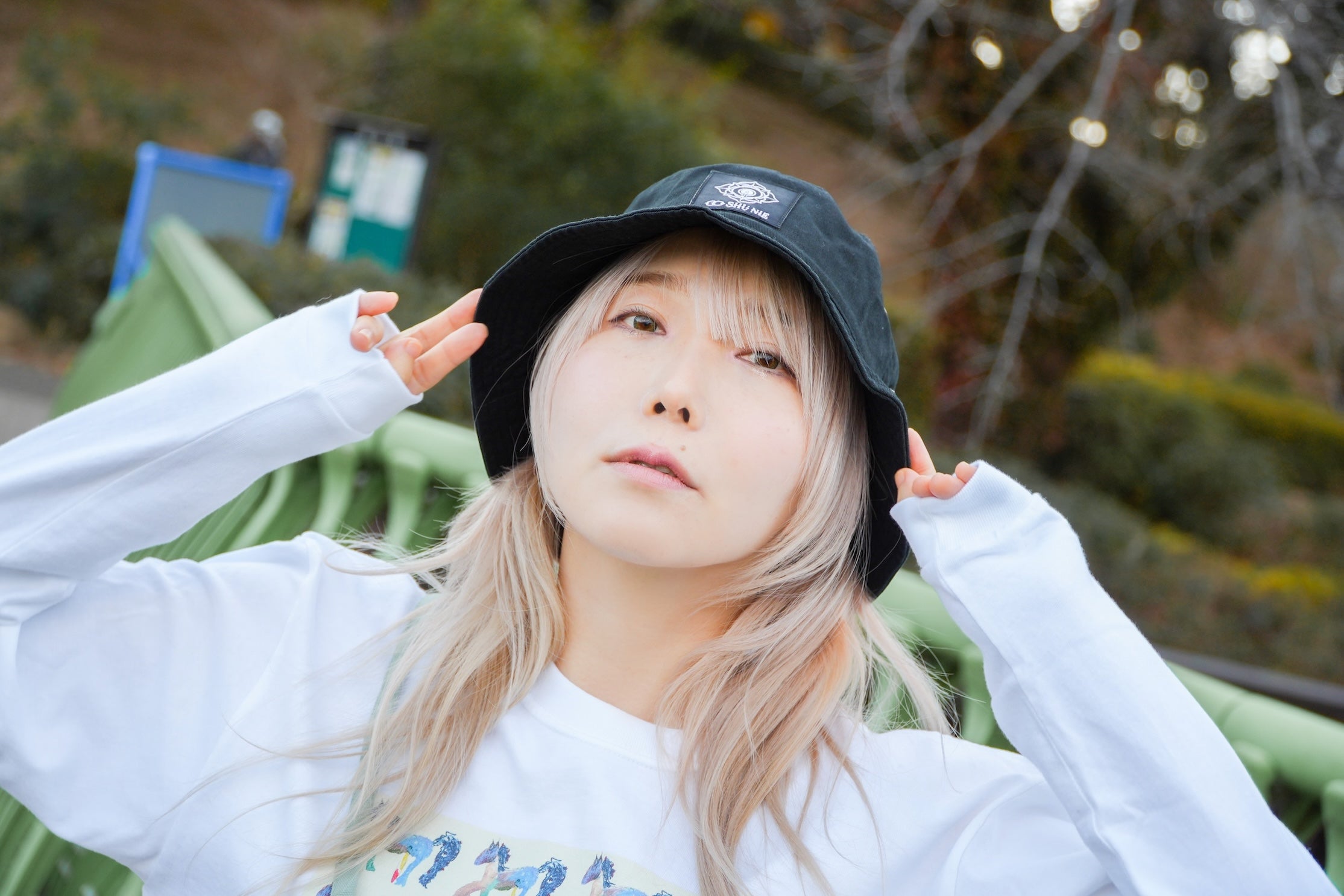 Logo Bucket Hat (+Free Sticker) – Cö shu Nie Official Website