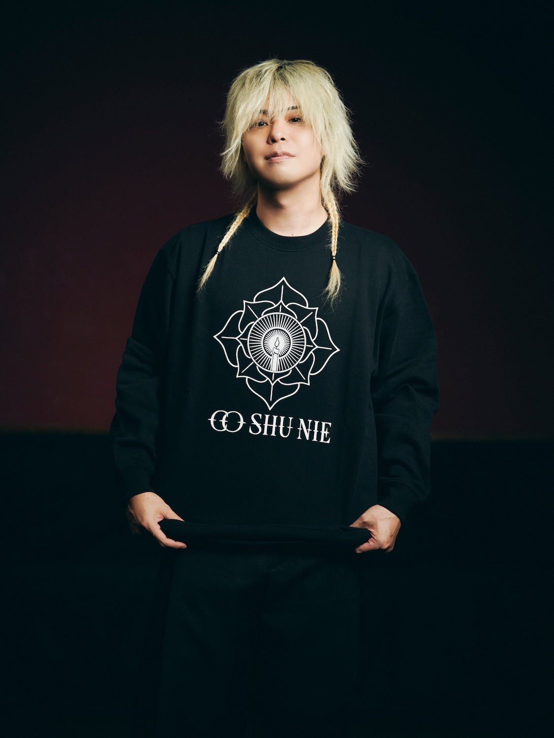 Cö shu Nie Logo Sweatshirt （+Free Sticker）