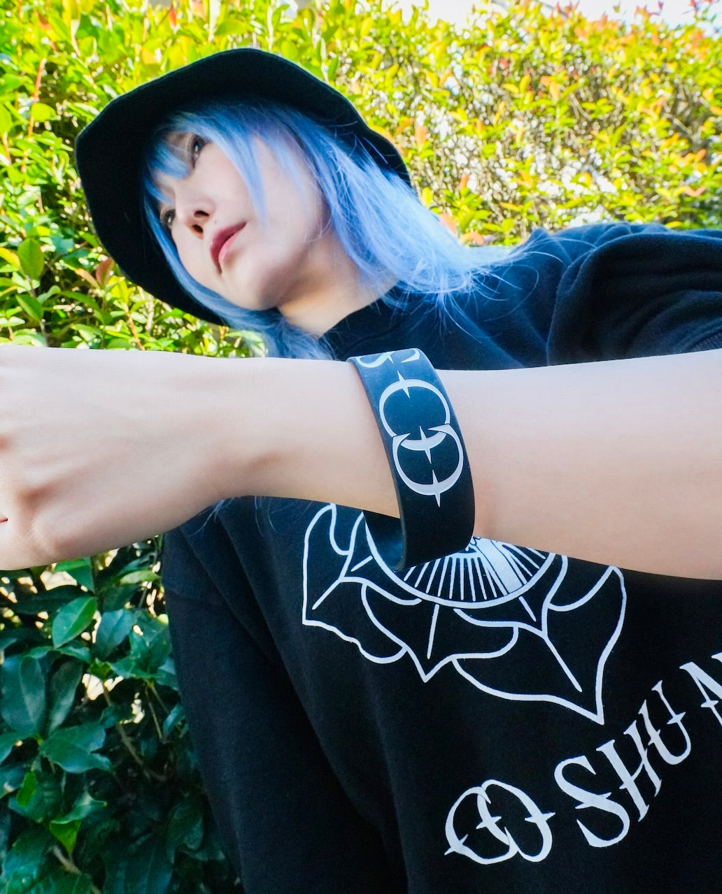 Cö shu Nie Rubber Wristband